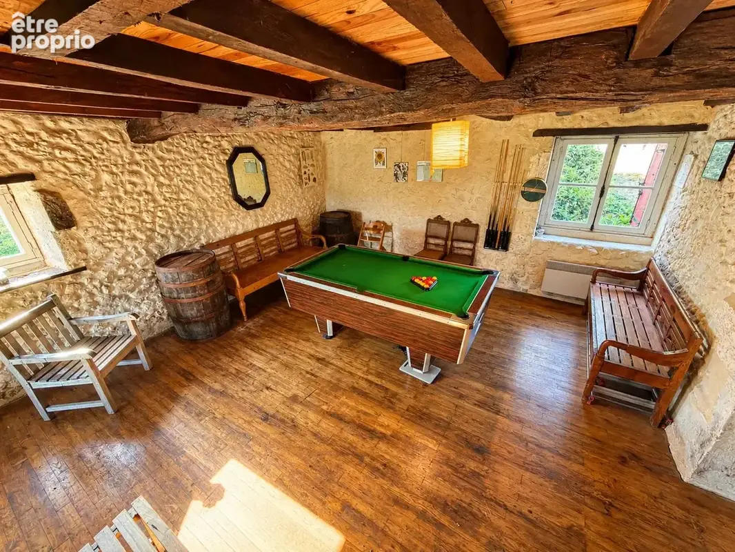 Belle maison en pierre avec piscine et vue imprenable - photo 5