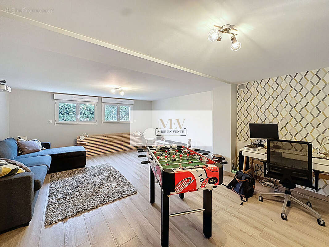 Maison à BRY-SUR-MARNE