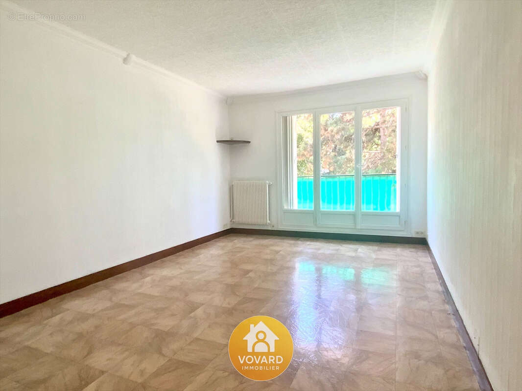Appartement à SAINT-BRICE-SOUS-FORET