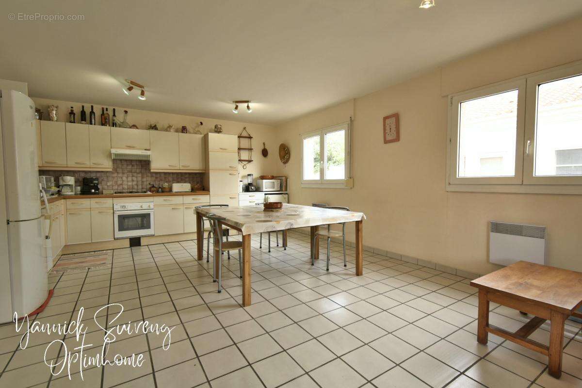 Maison avec grandes terrasses - le barcares secteur village (66420) - photo 8