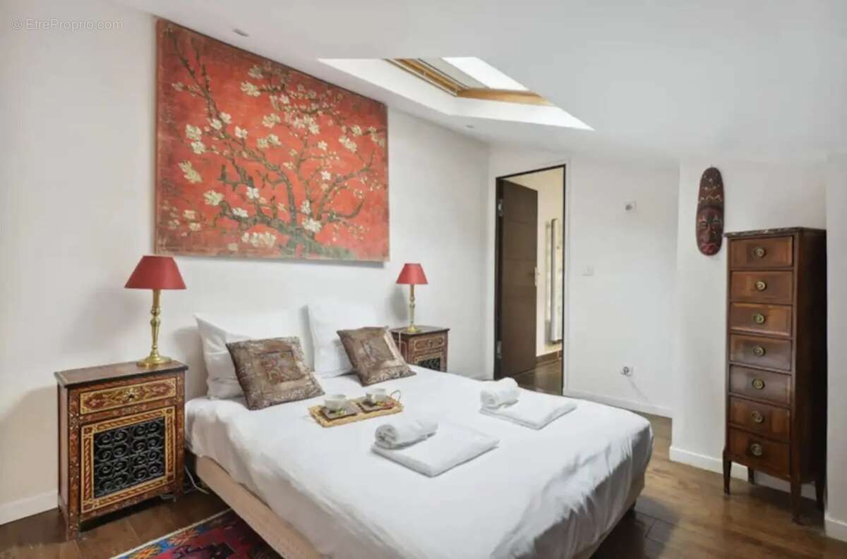 Appartement à PARIS-11E