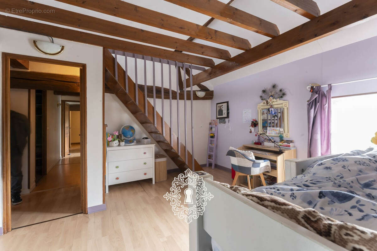 Maison à DONNEMARIE-DONTILLY