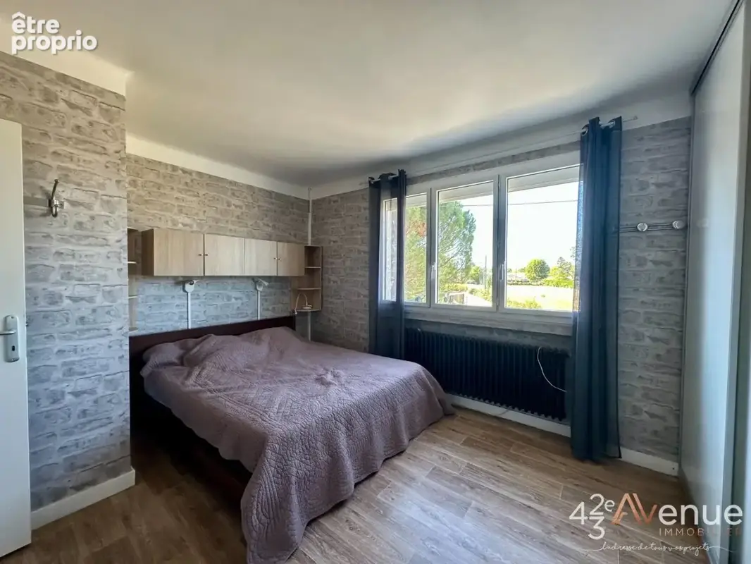 Maison 5 pièces 142 m² à vendre à Bonson (42160) - photo 9