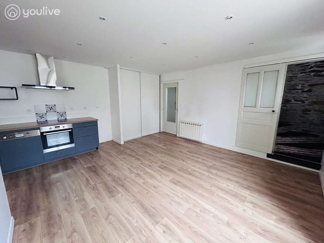 Maison à BOUCHEMAINE