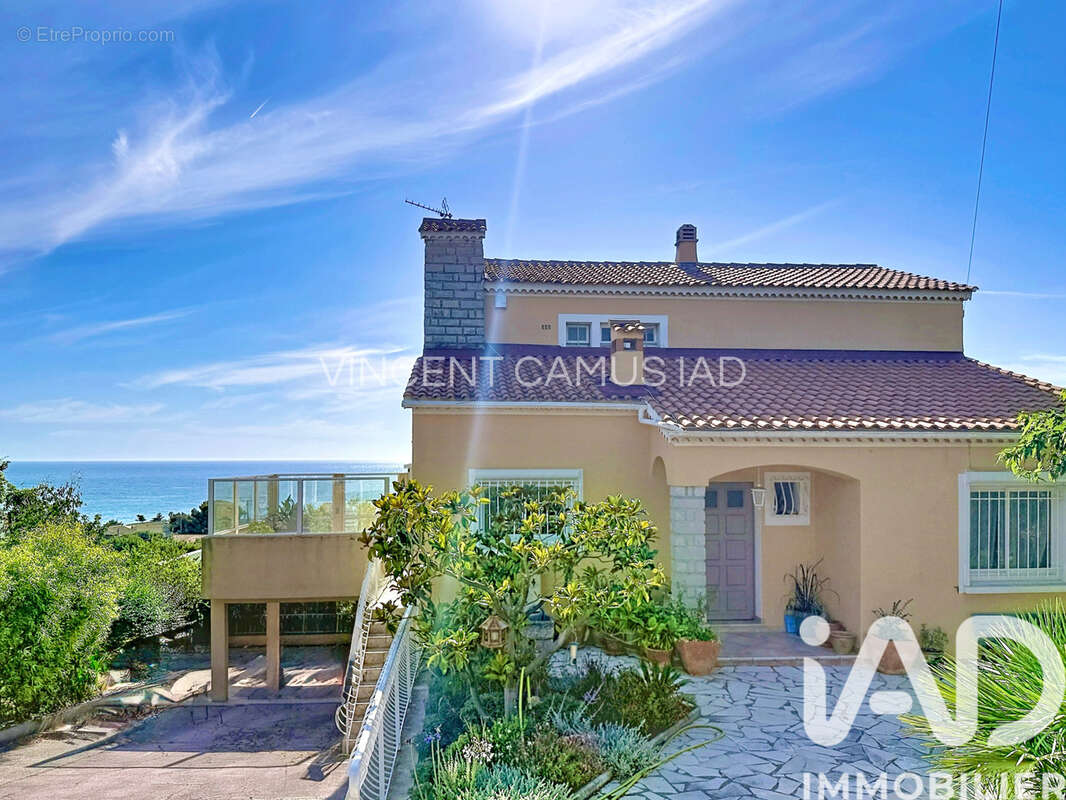 Photo 2 - Maison à SIX-FOURS-LES-PLAGES