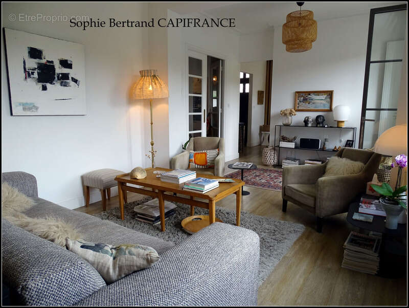 Dpt drôme (26), à vendre montelimar quartier des alexis maison de caractere 188m2 habitables avec jardin et piscine - photo 2