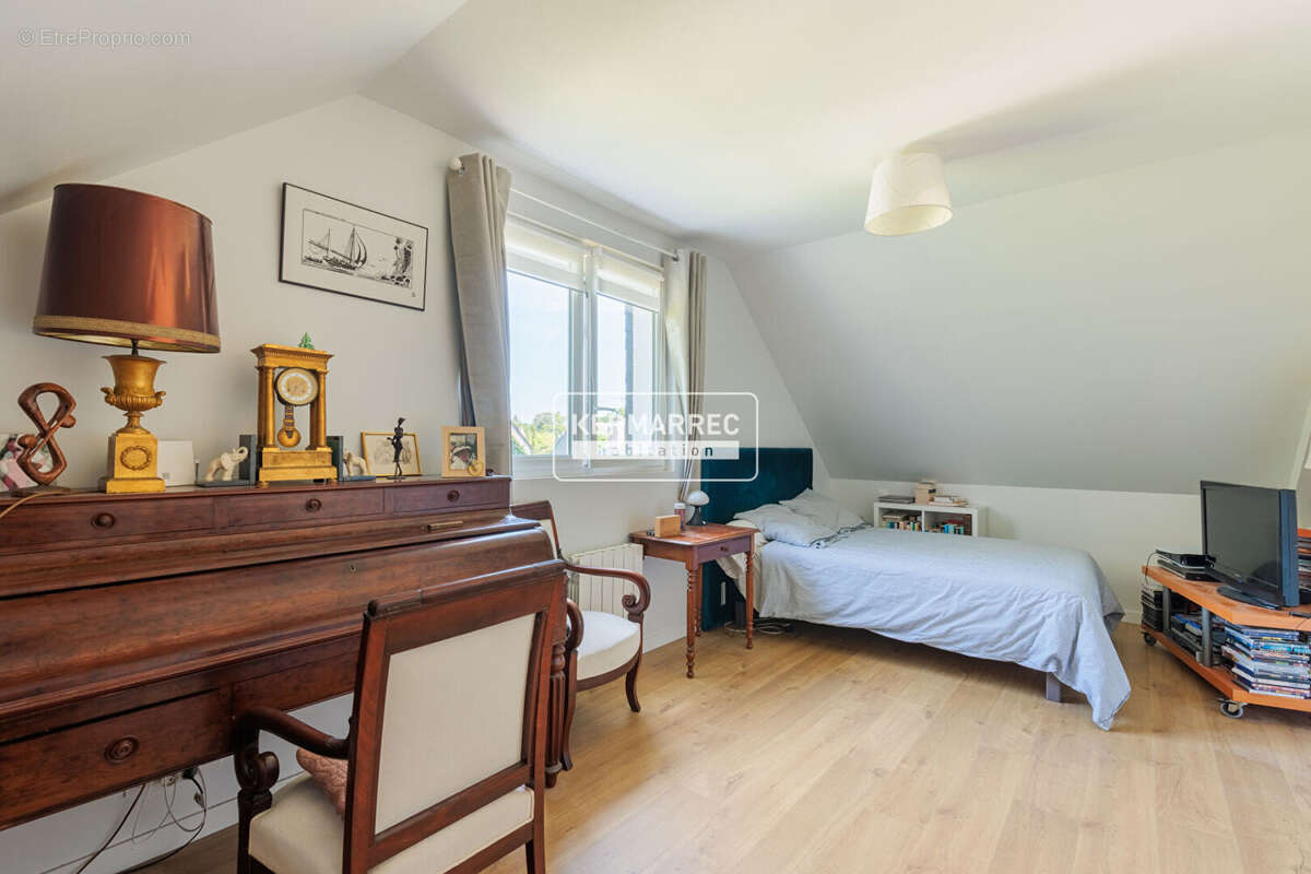 A vendre maison 5 pièces entièrement rénovée 2022 QUARTIER CHALOTAIS CESSON SEVIGNE - photo 12