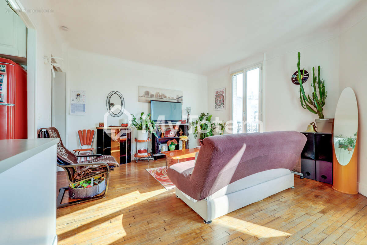 Appartement à CLICHY