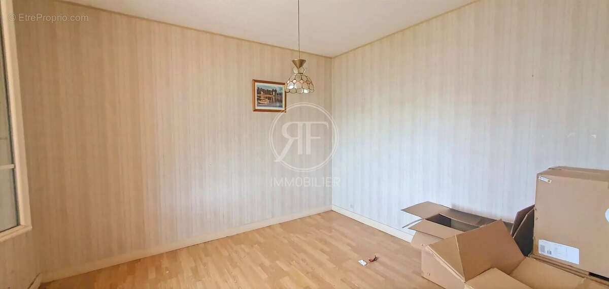 Maison à SAINT-EMILION