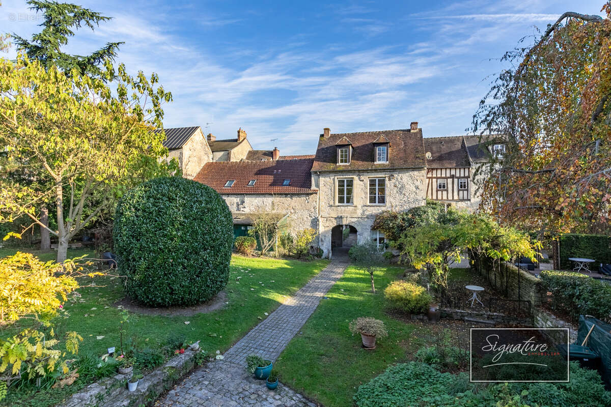 Maison à SENLIS