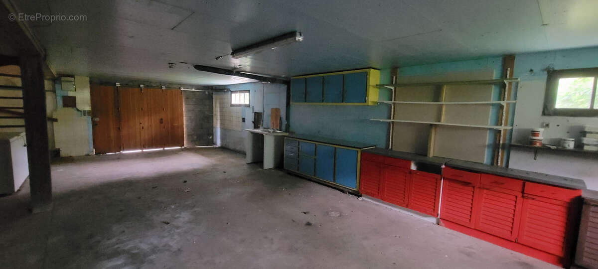 Pavillon familial avec vie de plain-pied dans un secteur recherché ! - photo 17