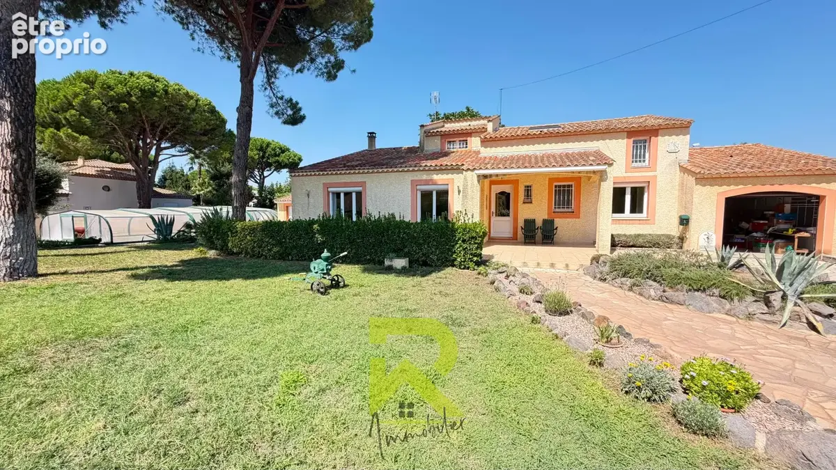 Grau d’Agde   Authentique propriété languedocienne avec piscine sur 1 561 m2 de terrain - photo 12