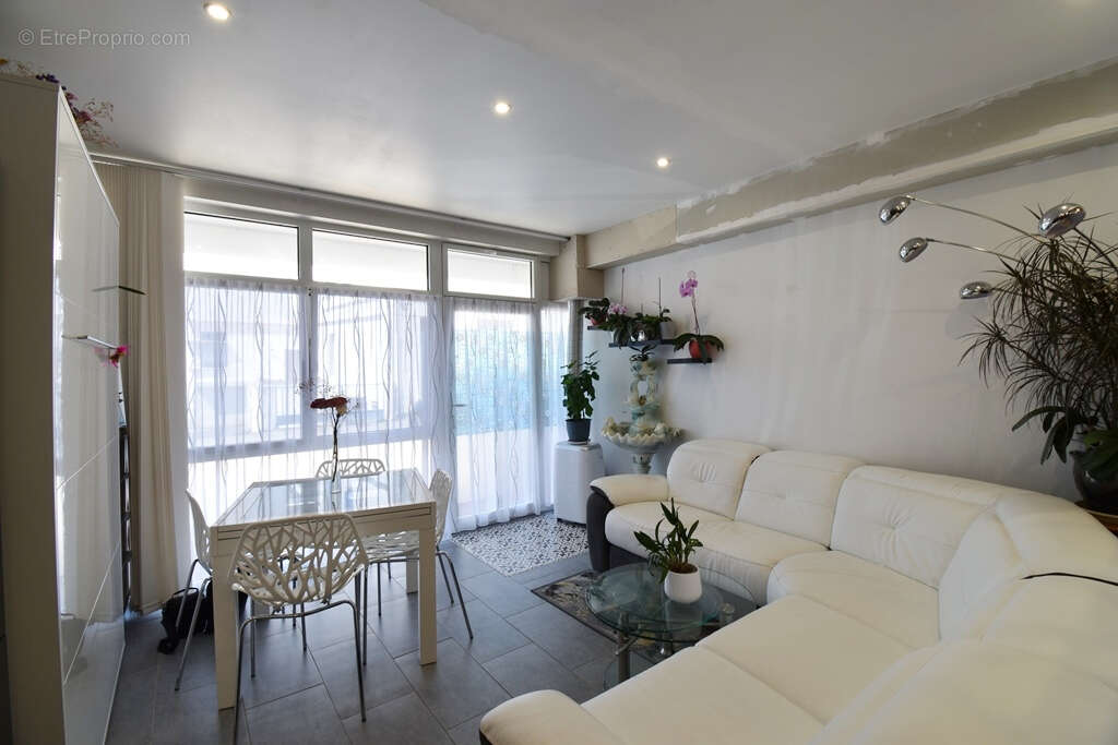 Appartement à LES SABLES-D'OLONNE