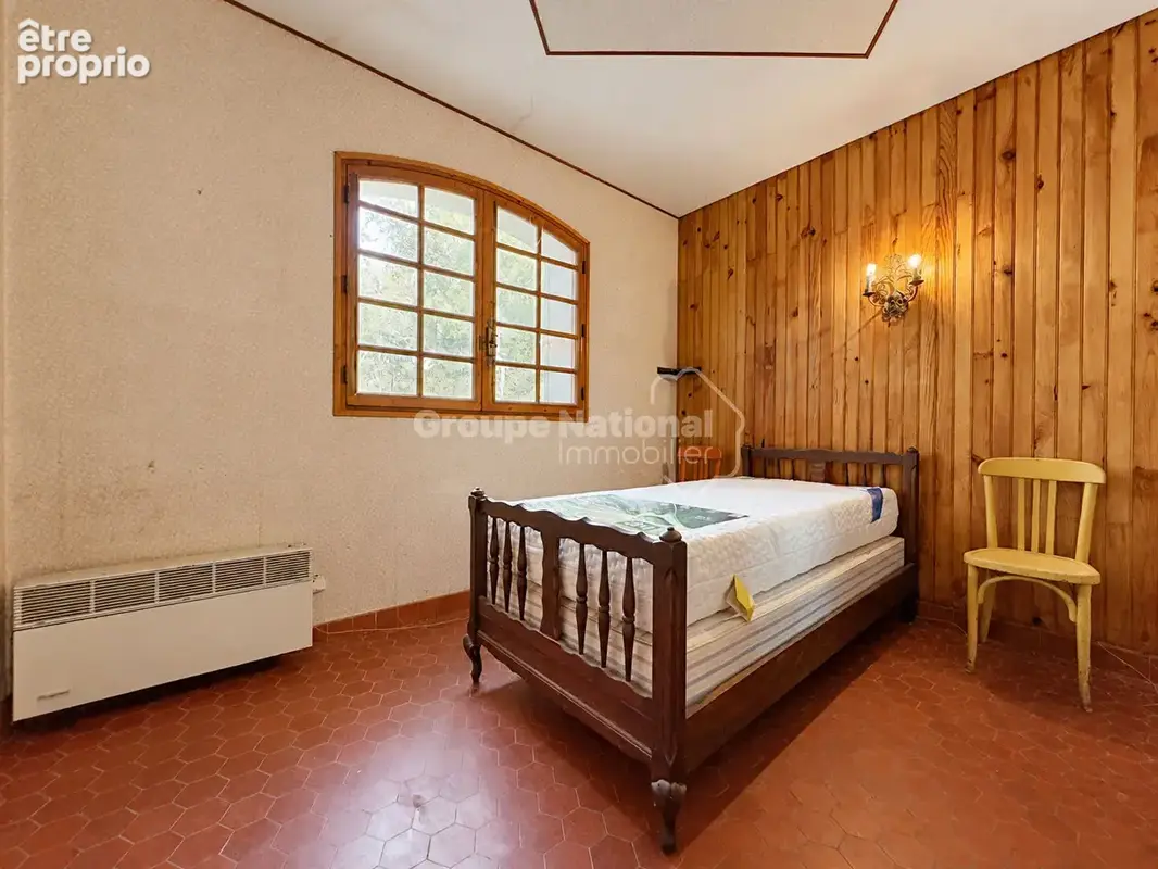 Maison de caractère de 136 m² - 3 chambres - Terrain de 1 862 m²  - Pélissanne - photo 14