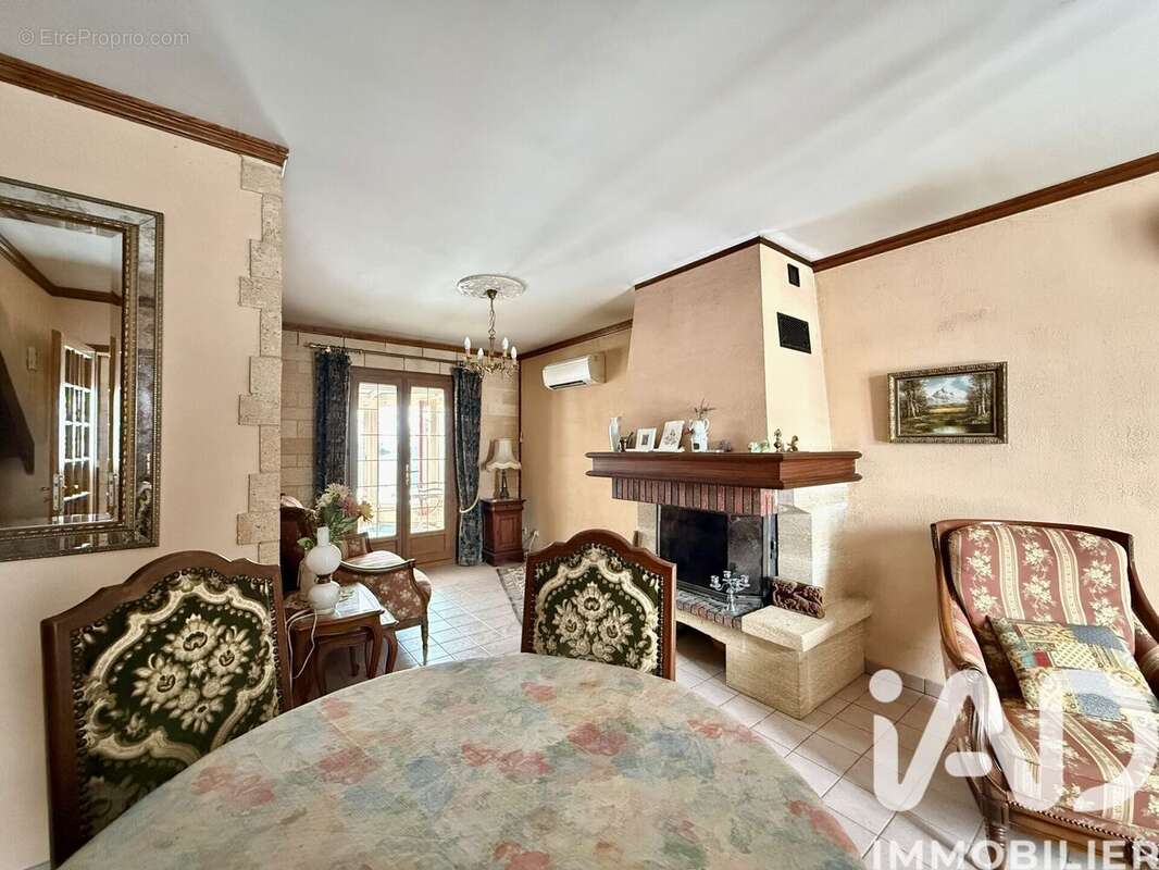 Photo 3 - Maison à LA QUEUE-EN-BRIE