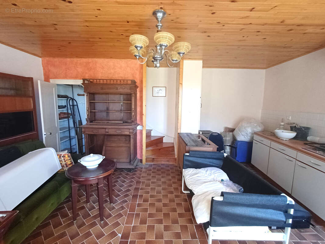 Maison à CRAPONNE-SUR-ARZON