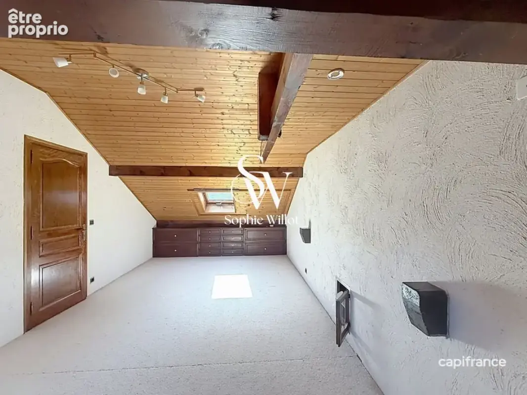 Maison de Famille à vendre 7 pièces - 200 m2 hab. (245 utiles) - plus de 2000m2 terrain prox. Lac - proche de ANNECY (74) - photo 27