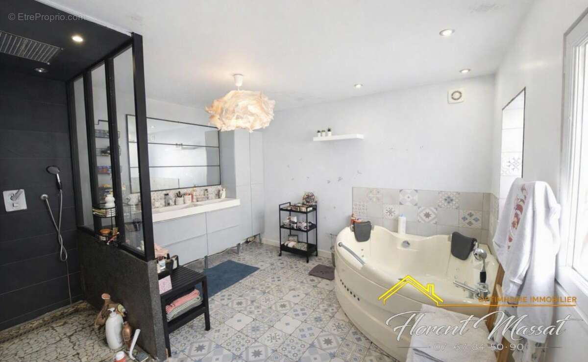 Maison 6 pièces Loft rénové centre de CASTRES (81) - photo 16
