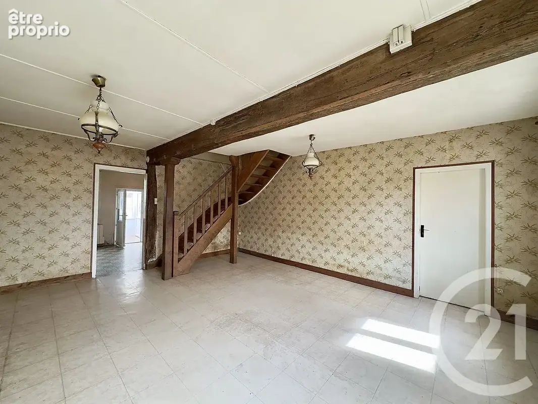 Maison 91 m² à Yevres  - photo 2