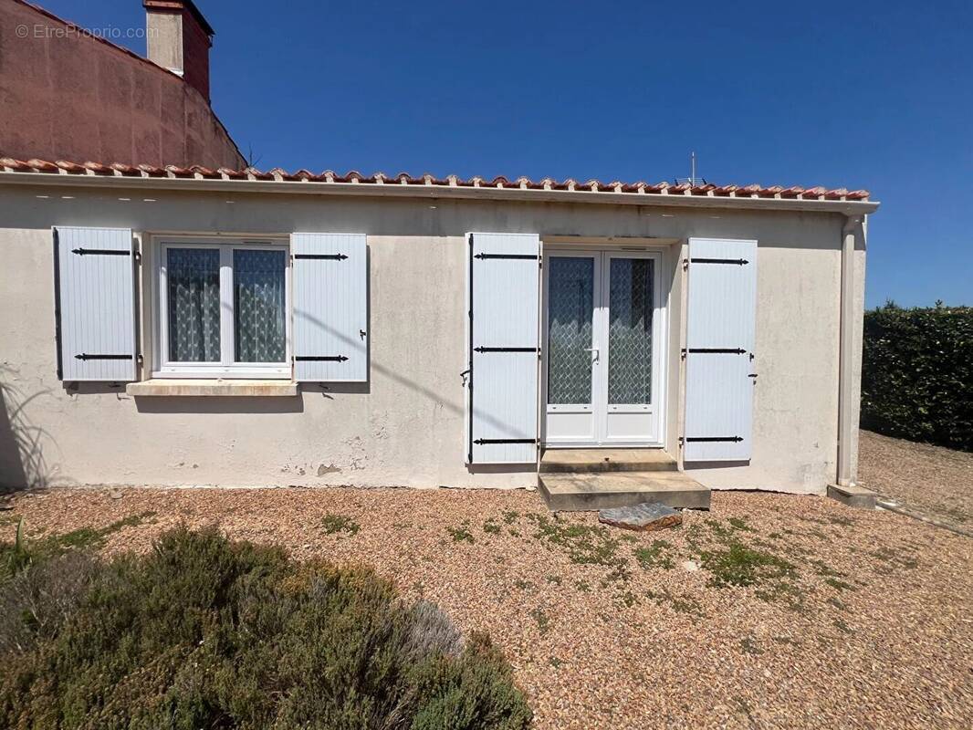 Maison à SAINT-VINCENT-SUR-JARD