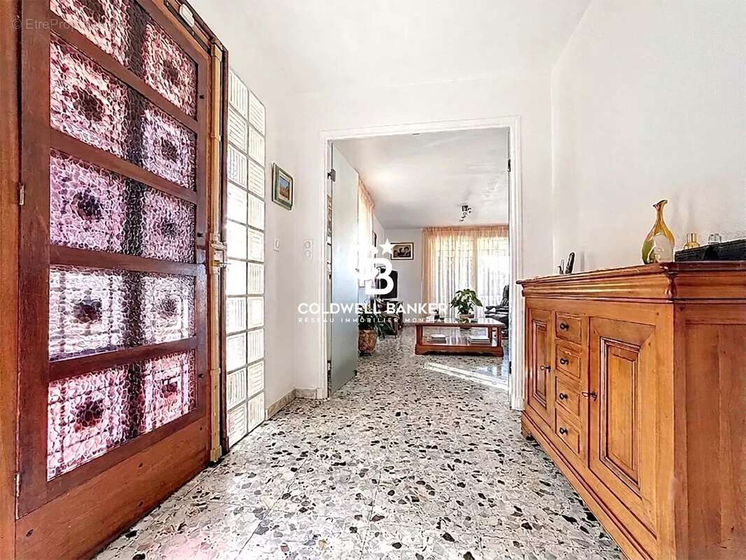 Belvédère Urbain : Un Horizon privé au cœur de Saint-Raphaël - photo 7