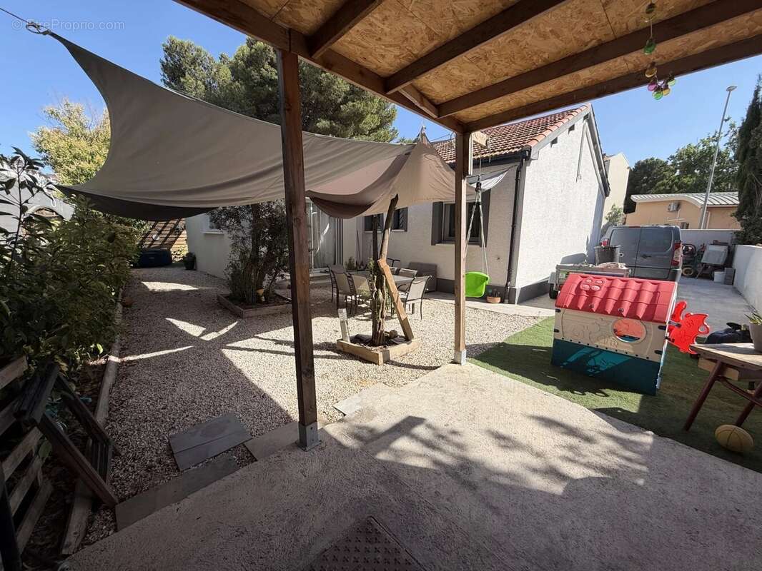 Maison à NARBONNE
