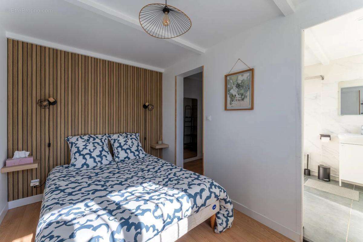 Maison à CASTILLON-LA-BATAILLE