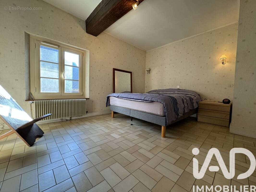 Maison 125 m² à Dangeau  - photo 8