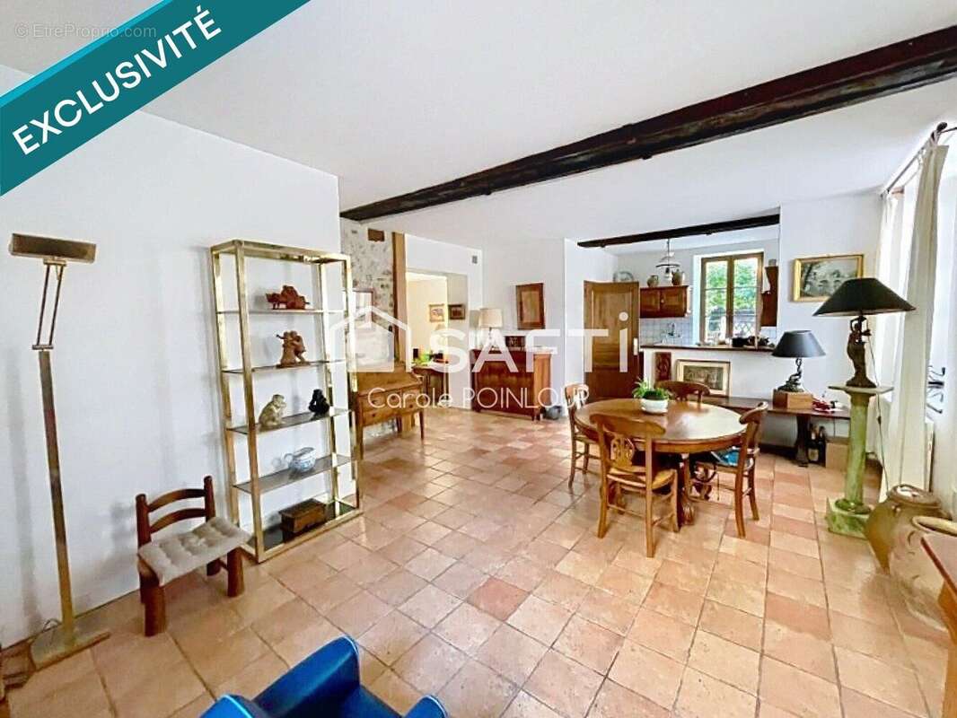 Photo 2 - Maison à MONTEVRAIN