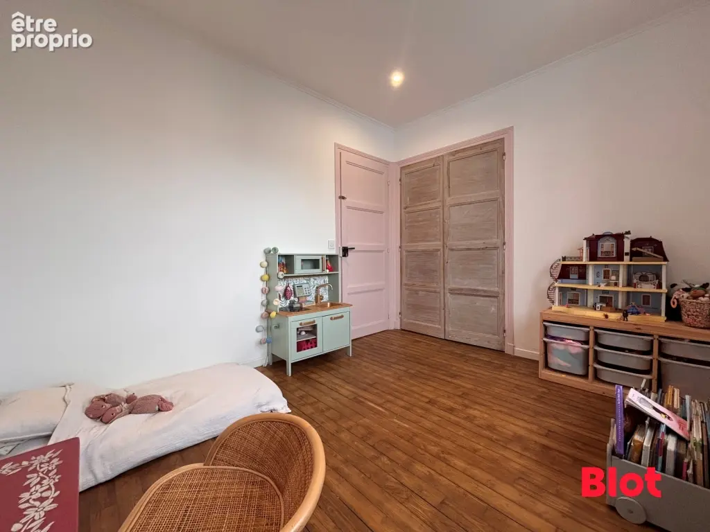 Appartement 4 pièces 88 m² à vendre à Brest (29200) - photo 9
