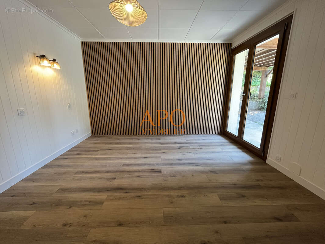 Chalet familial 209 m2 t7 + t2  a 2 pas du centre des carroz - photo 17