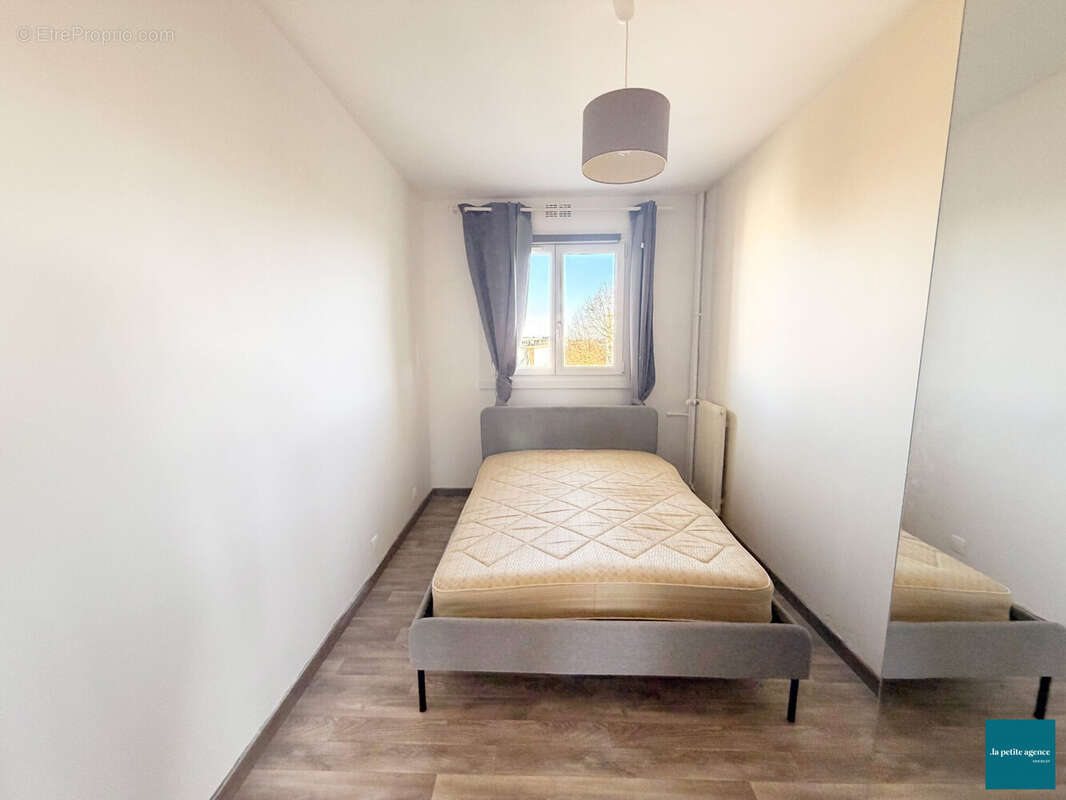 Appartement à HEROUVILLE-SAINT-CLAIR