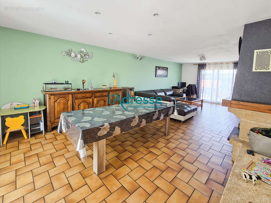 Maison de 102 m² sur sous-sol - photo 2