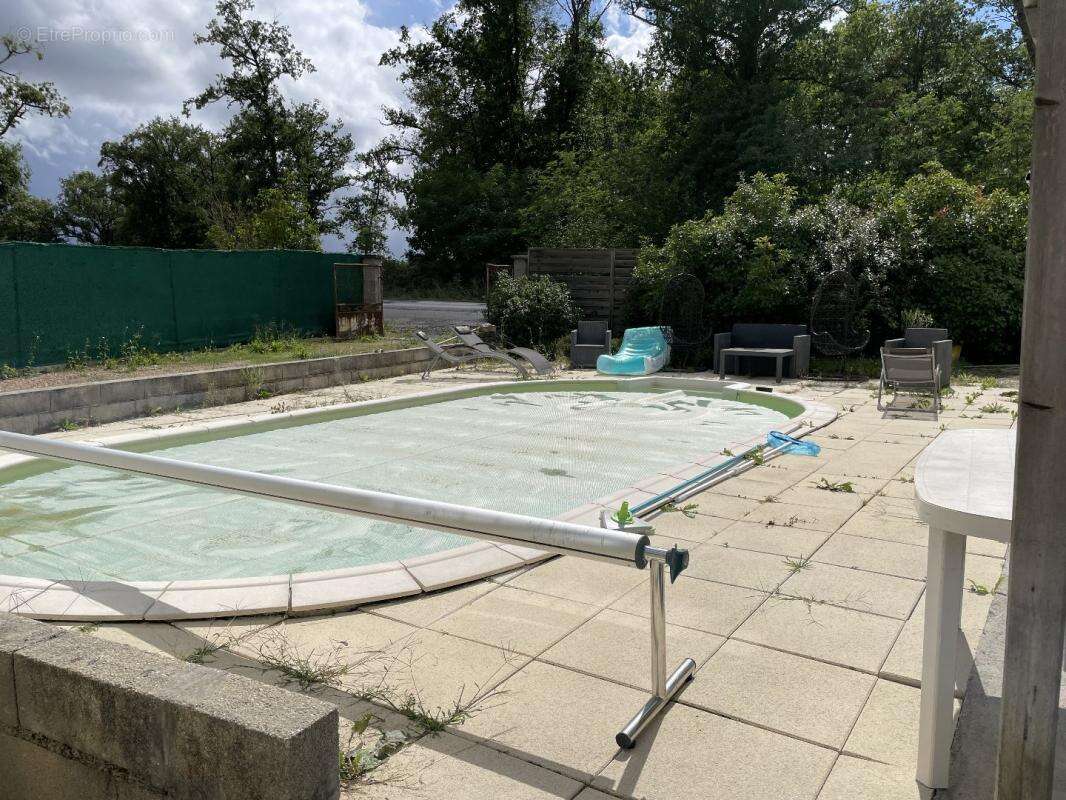 Maison à SAINT-PAUL-DES-LANDES