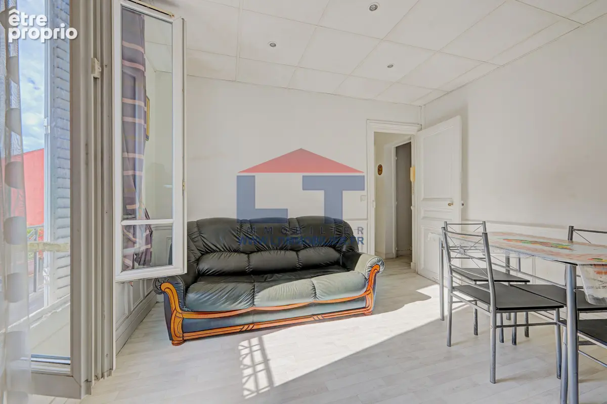 Appartement 2 pièces 35 m² à vendre à Montreuil (93100) - photo 2