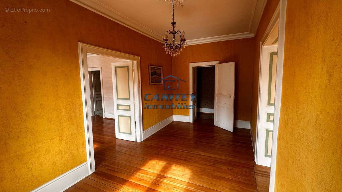 Appartement à LURE