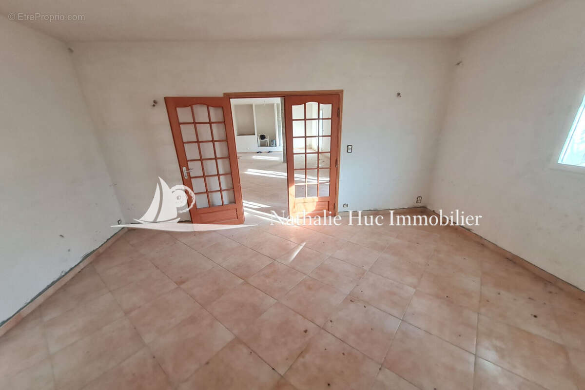 Maison 300 m² à Amelie-Les-Bains-Palalda  - photo 7