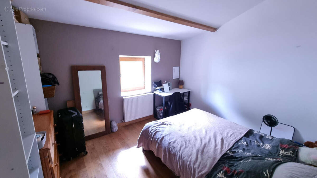 Maison 200 m² à Mareuil  - photo 13