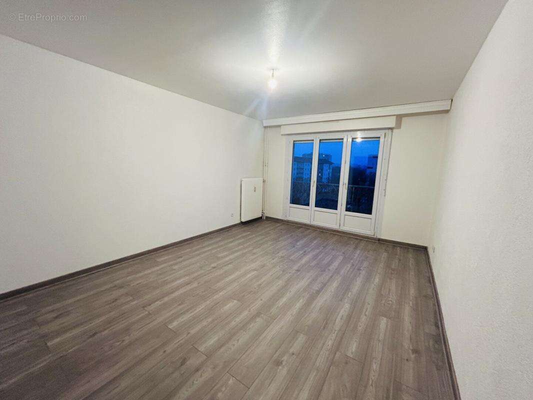 Sochaux superbe appartement f4 - photo 4