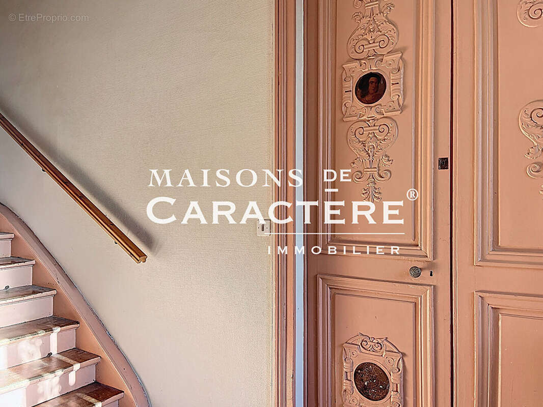 Maison à VERNEUIL-SUR-SEINE