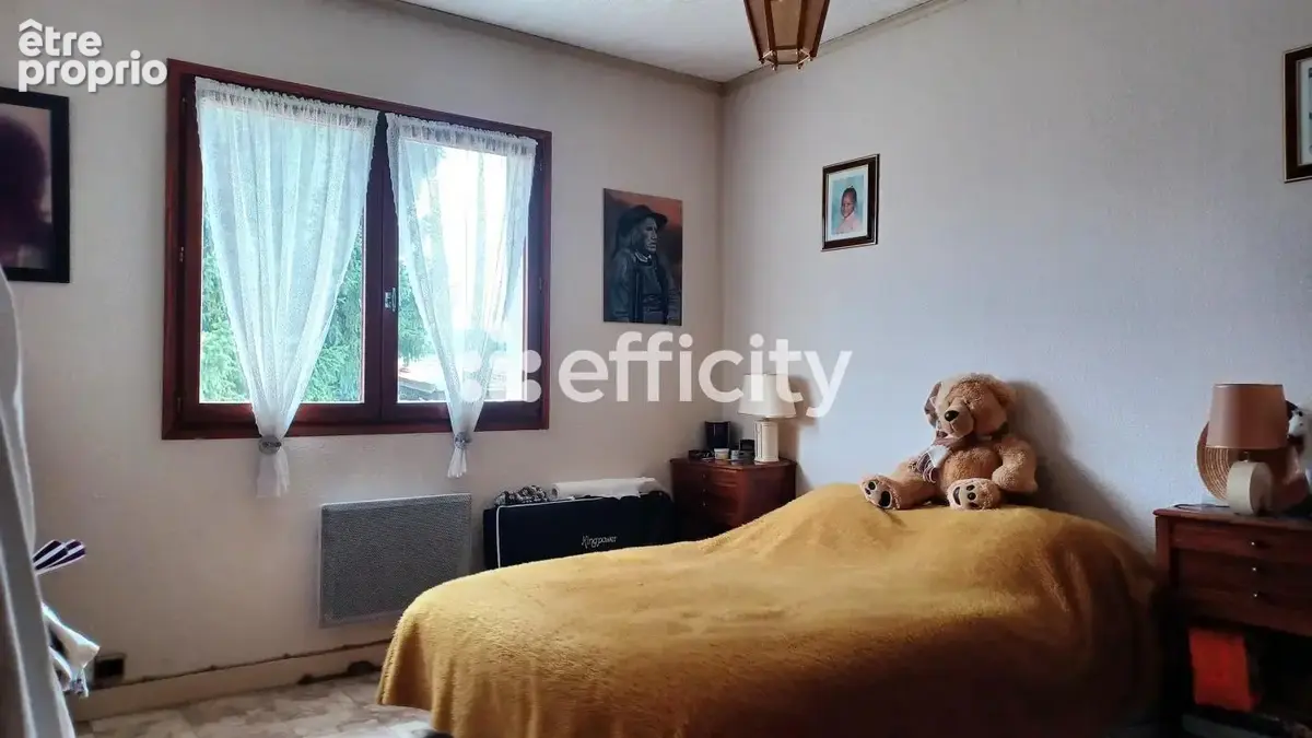 Maison 7 pièces 163 m² à vendre à Etrepagny (27150) - photo 9