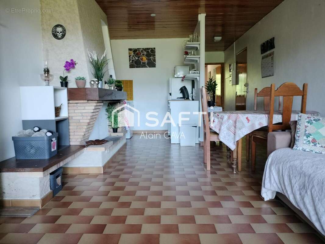 Photo 3 - Appartement à SEYNE