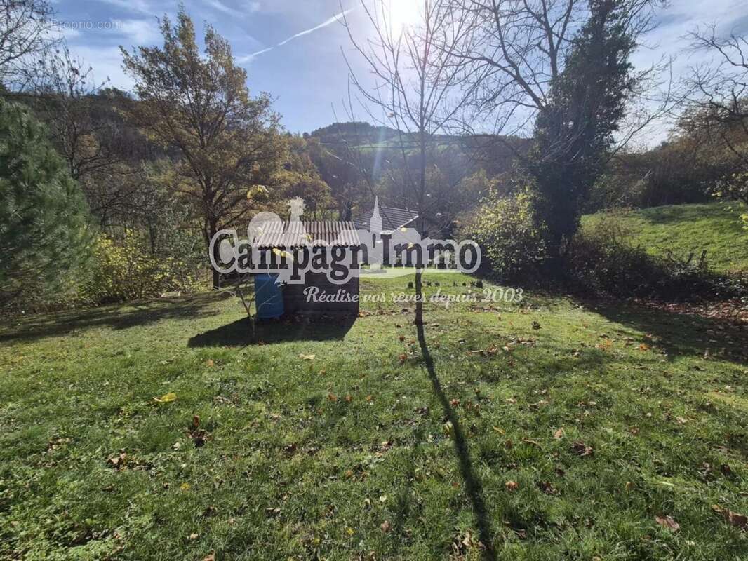 Maison à SAINT-FORGEUX