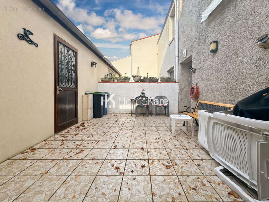 Maison à SAINT-ORENS-DE-GAMEVILLE