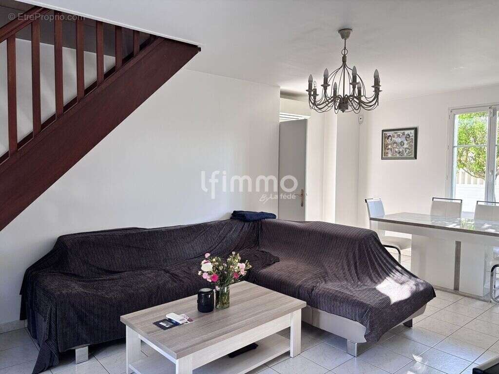 Maison à CHEVANNES