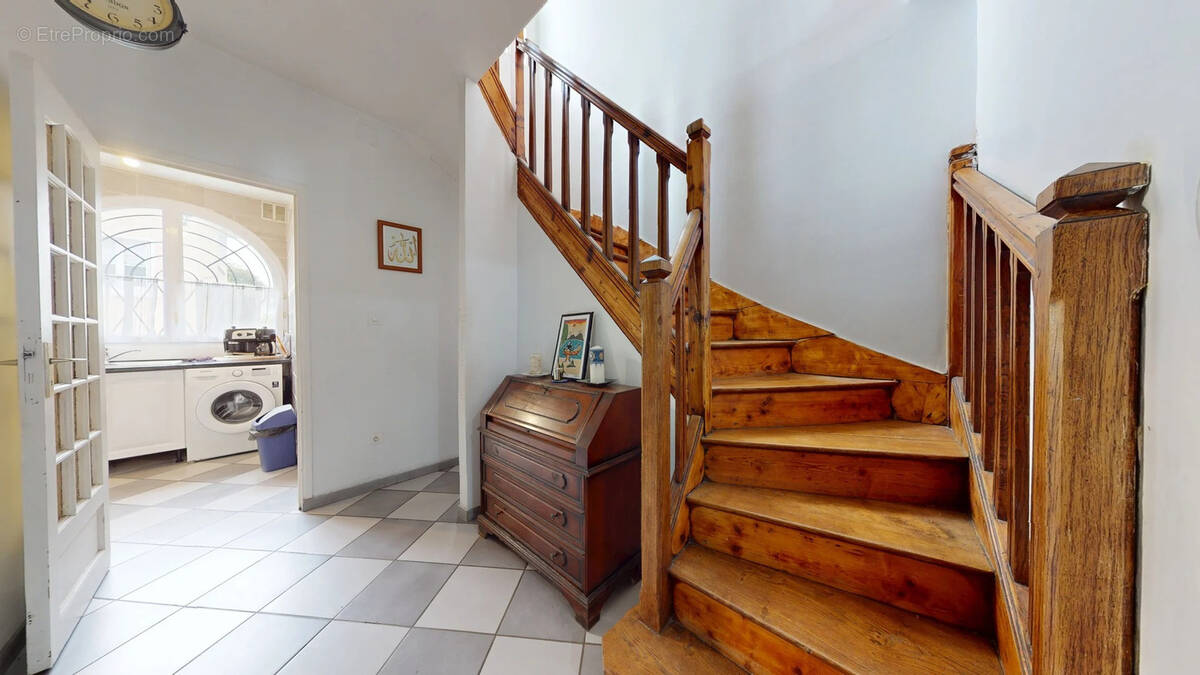 Maison à SARTROUVILLE