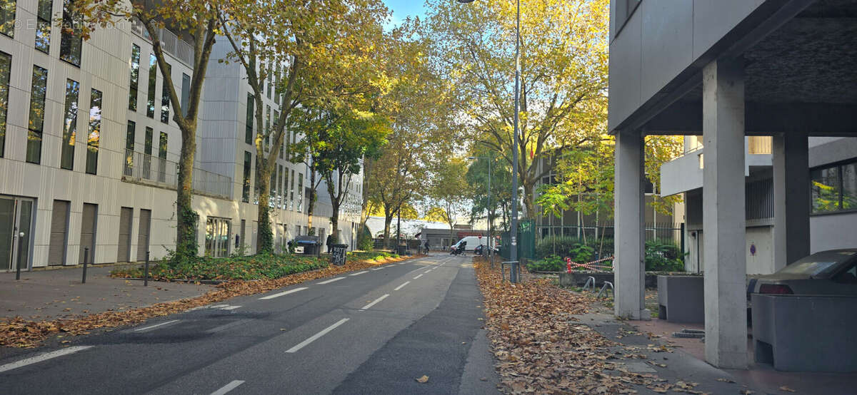 Parking à VILLEURBANNE