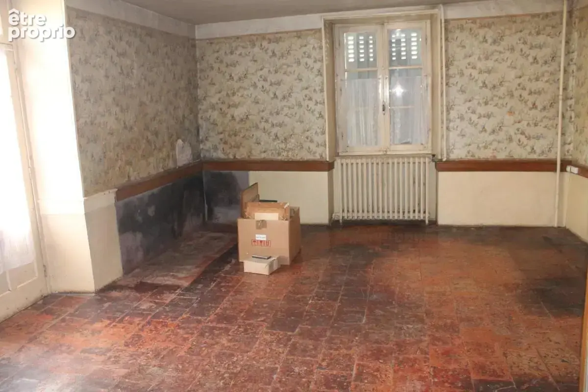 Maison 165 M² + 250M² de dépendances - photo 6