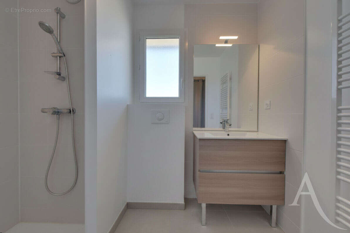 SOUSTONS  Appartement récent de 90 m² avec terrasse - photo 7