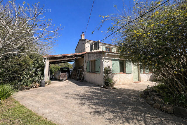Maison à SIX-FOURS-LES-PLAGES